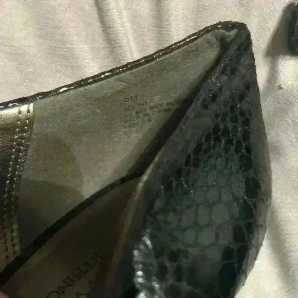 Black Worthington heels - Picture 6 of 6